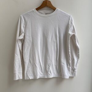 Uniqlo Classic White Long Sleeve Tee